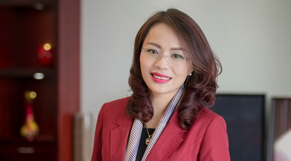 Bà Hương Trần Kiều Dung, Phó chủ tịch kiêm TGĐ Tập đoàn FLC.